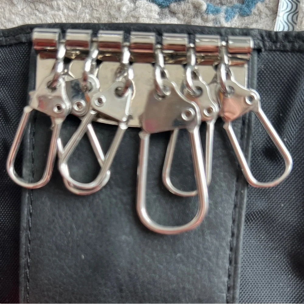 Fossil Black Leather key chain Holder